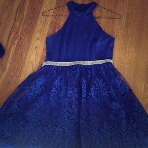 Wore once for school dance